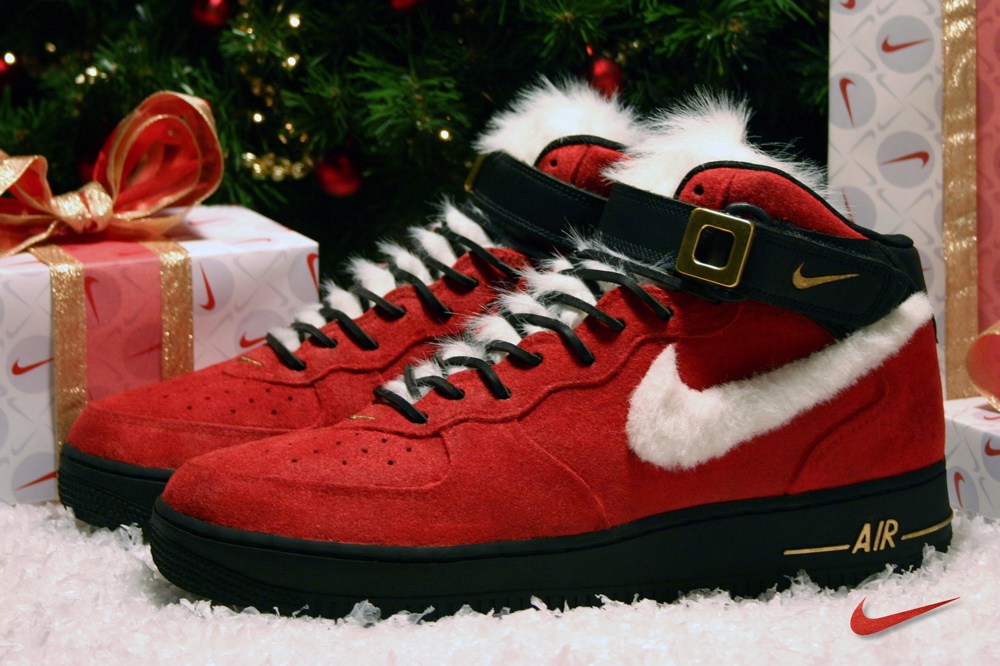 Custom Santa AF1's